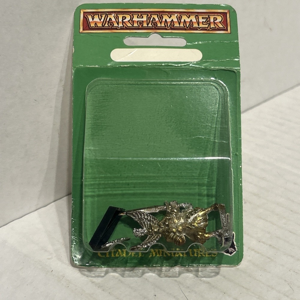 Games Workshop Warhammer Bretonnian Questing Knight Hero on Foot Metal Figure